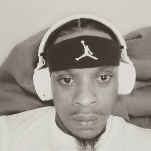 Meet your Posher, Ramone